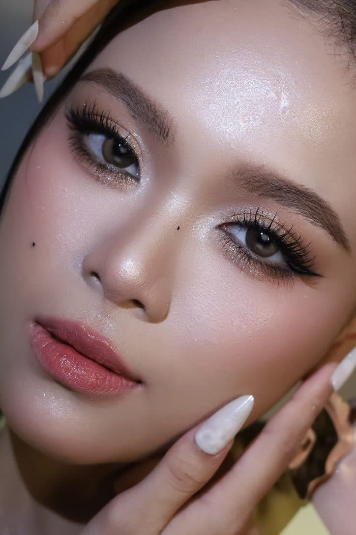 Trang điểm sự kiện KINKAY